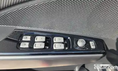 SsangYong TIBOLI 2018 1.6 Автомат в Москве № 1344476, миниатюра 12