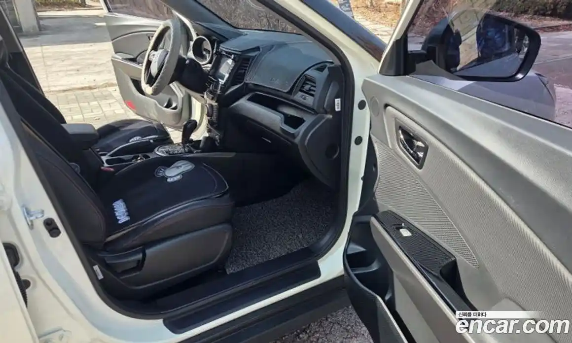 SsangYong TIBOLI 2018 1.6 Автомат в Москве № 1344476, фото 16