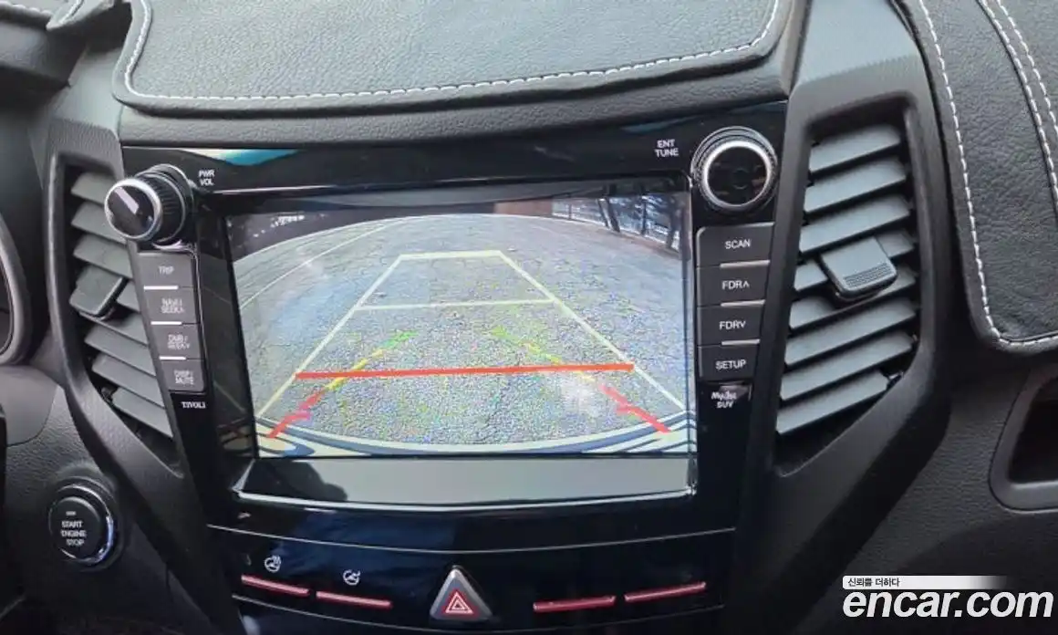 SsangYong TIBOLI 2018 1.6 Автомат в Москве № 1344476, фото 9