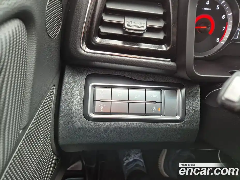 SsangYong TIBOLI 2022 1.5 Автомат в Москве № 1344477, фото 15