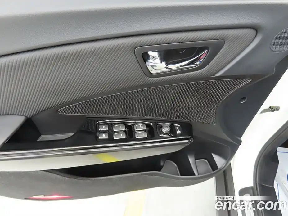 SsangYong TIBOLI 2020 1.6 Автомат в Москве № 1344560, фото 13