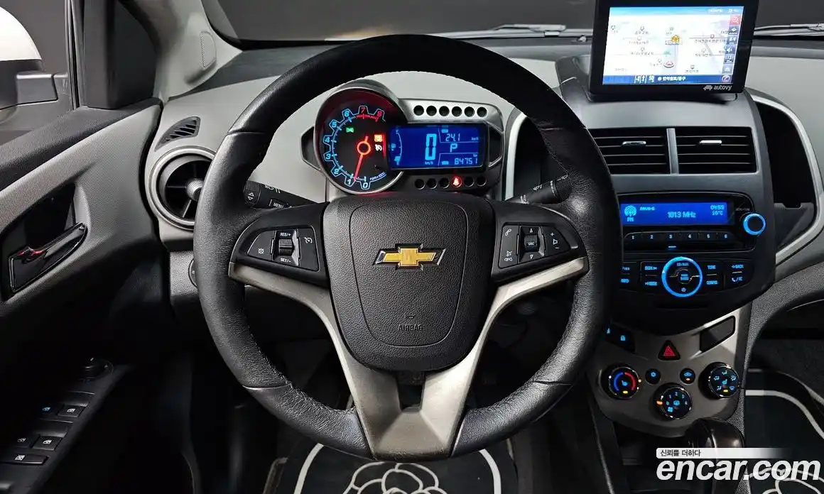 Chevrolet Aveo 2014 1.6 гидро в Москве № 1345098, фото 13
