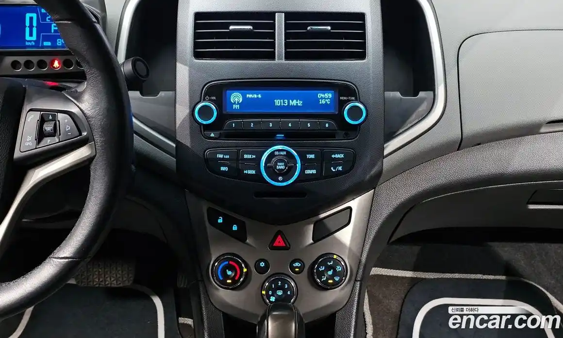 Chevrolet Aveo 2014 1.6 гидро в Москве № 1345098, фото 17