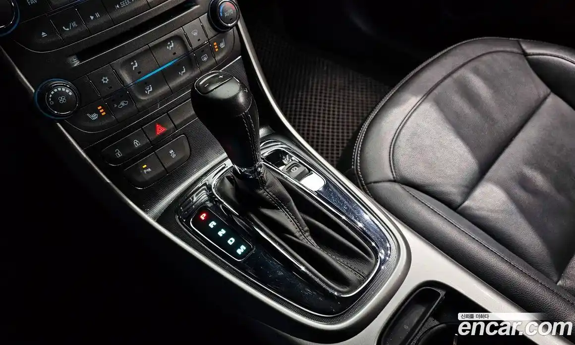 Chevrolet Malibu 2015 2.0 Автомат в Москве № 1345781, фото 9