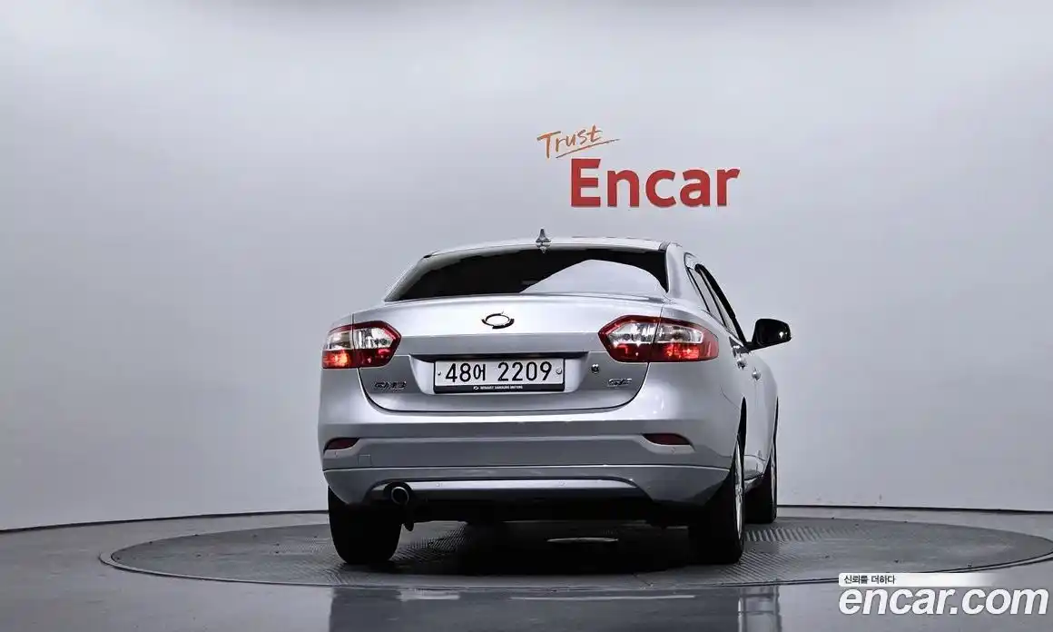 Renault SM3 2013 1.6 гидро в Москве № 1346276, фото 4