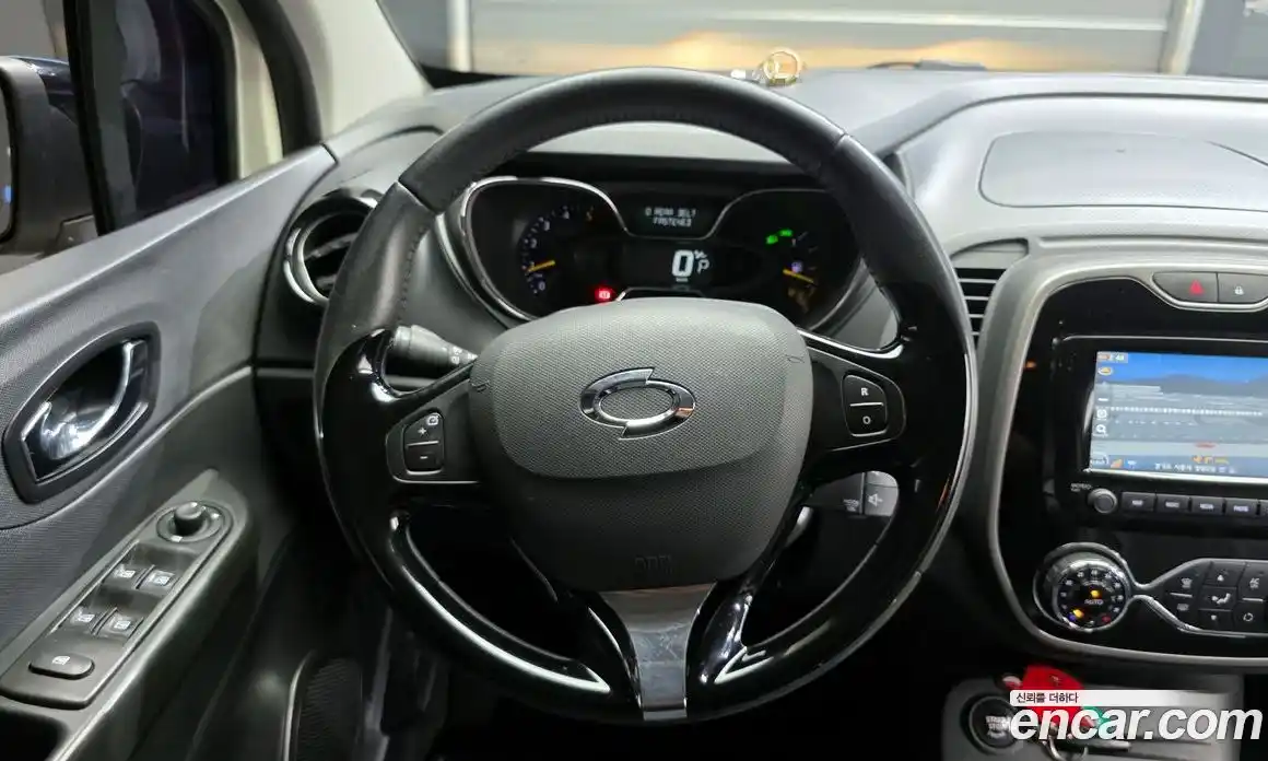 Renault QM3 2015 1.5 гидро в Москве № 1346883, фото 12