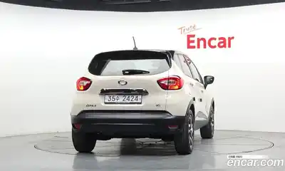 Renault QM3 2015 1.5 гидро в Москве № 1346896, миниатюра 4