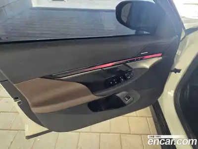 BMW 5-Series 2025 2.0 гидро в Москве № 1347111, миниатюра 11