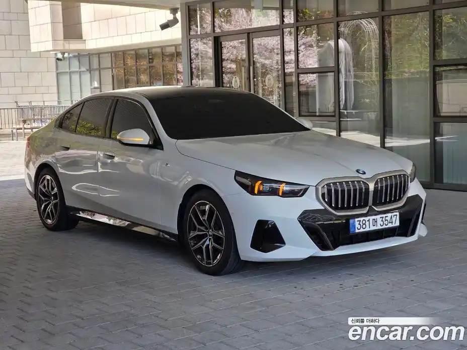 BMW 5-Series 2025 2.0 гидро в Москве № 1347111, фото 9