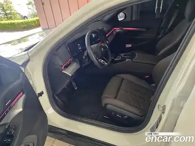 BMW 5-Series 2025 2.0 гидро в Москве № 1347111, миниатюра 10