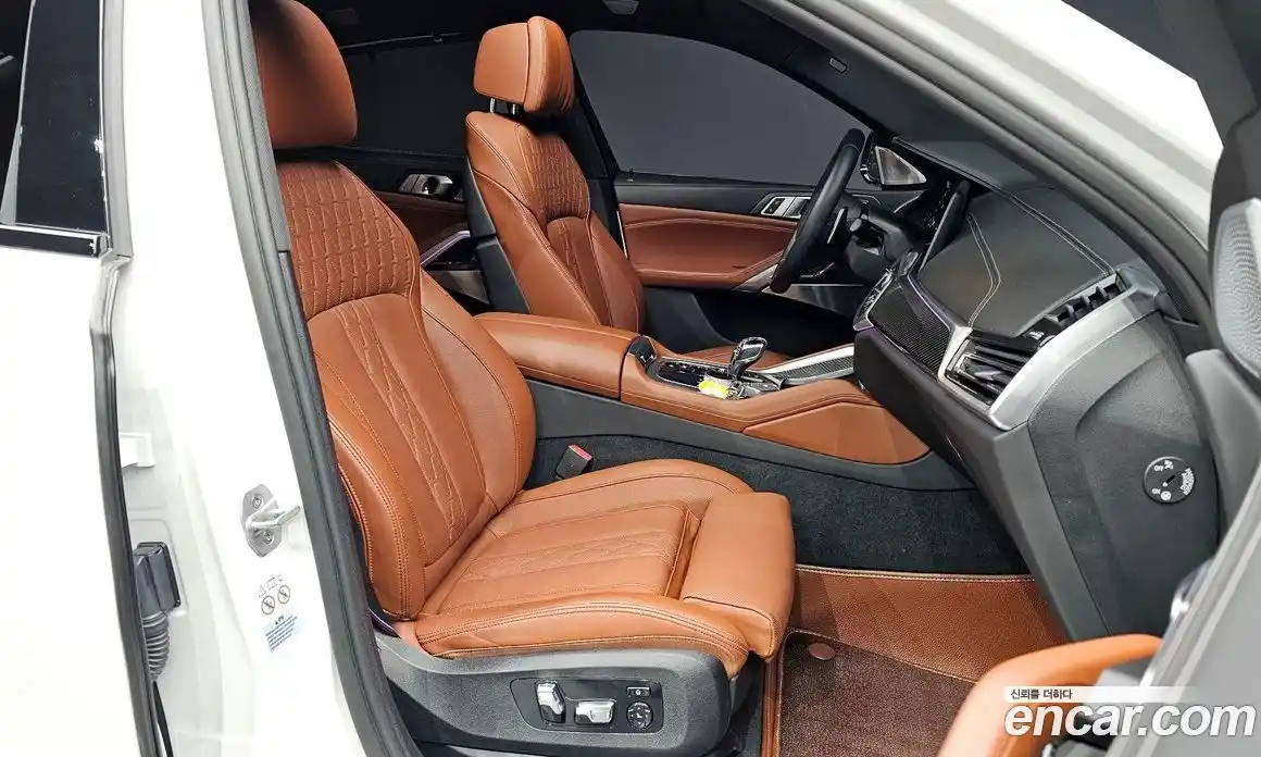 BMW X6 2023 4.4 Автомат в Москве № 1347183, фото 11