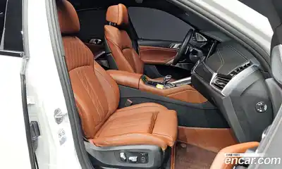 BMW X6 2023 4.4 Автомат в Москве № 1347183, миниатюра 11