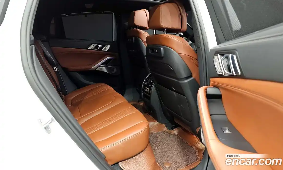 BMW X6 2023 4.4 Автомат в Москве № 1347183, фото 12