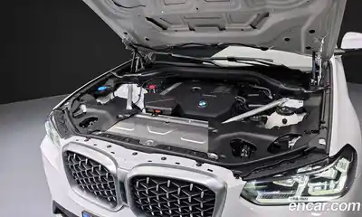 BMW X4 2025 2.0 гидро в Москве № 1347213, миниатюра 6