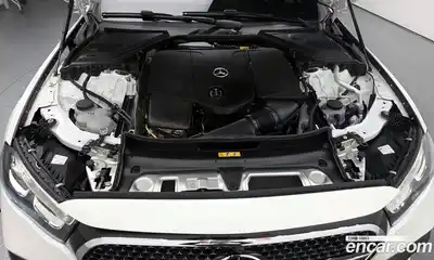 Mercedes-Benz E-Class 2025 2.0 гидро в Москве № 1347628, миниатюра 6
