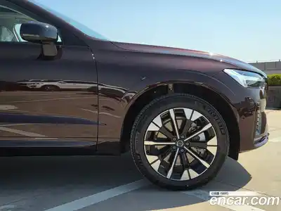 Volvo XC60 2026 2.0 гидро в Москве № 1348681, миниатюра 7