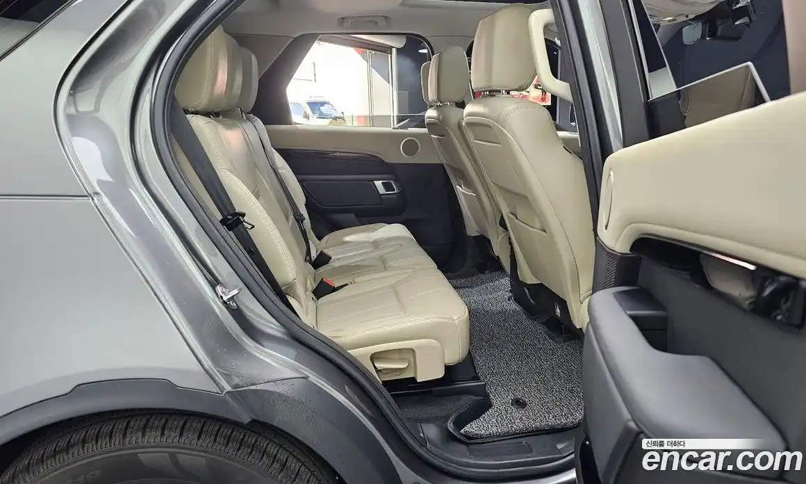 Land Rover Discovery 2018 2.0 гидро в Москве № 1349417, фото 12