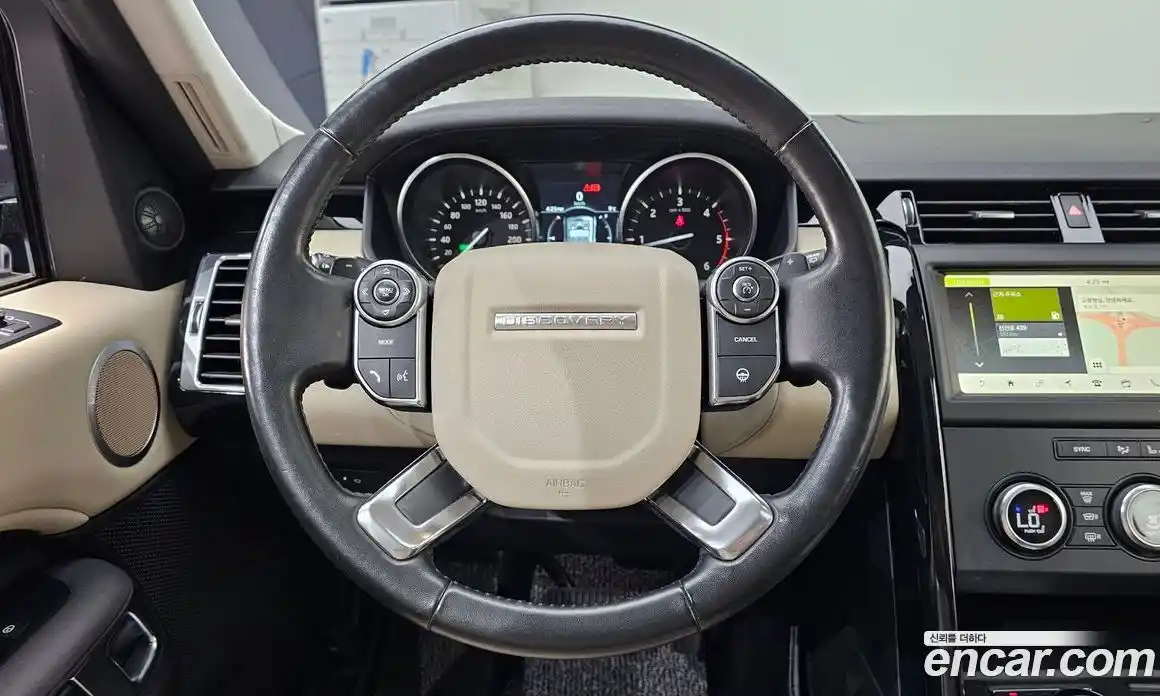 Land Rover Discovery 2018 2.0 гидро в Москве № 1349417, фото 13