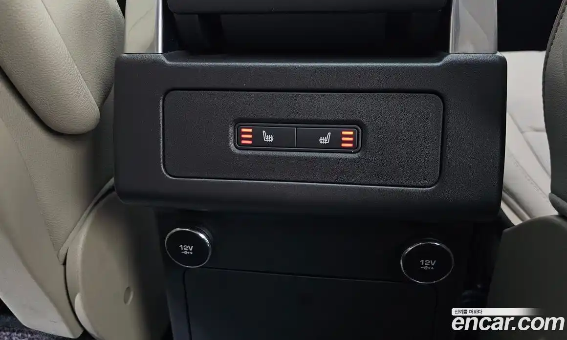 Land Rover Discovery 2018 2.0 гидро в Москве № 1349417, фото 18