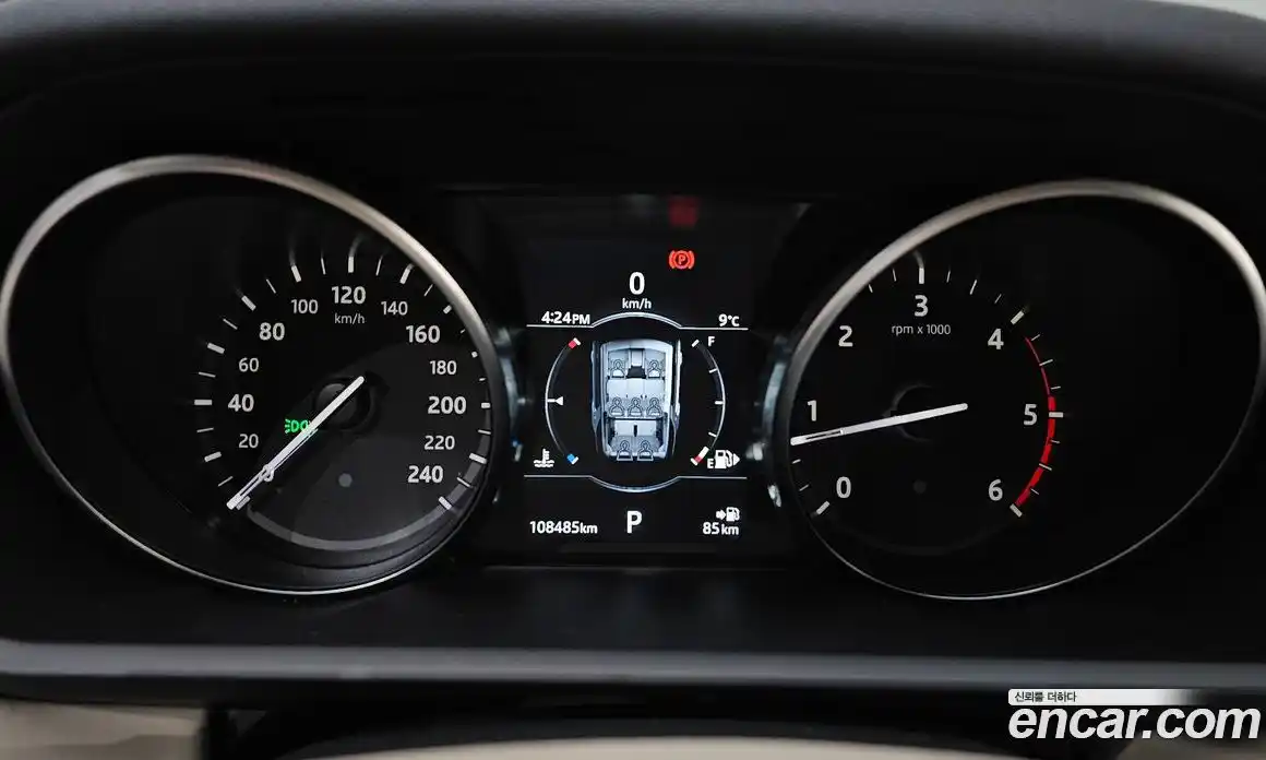 Land Rover Discovery 2018 2.0 гидро в Москве № 1349417, фото 8