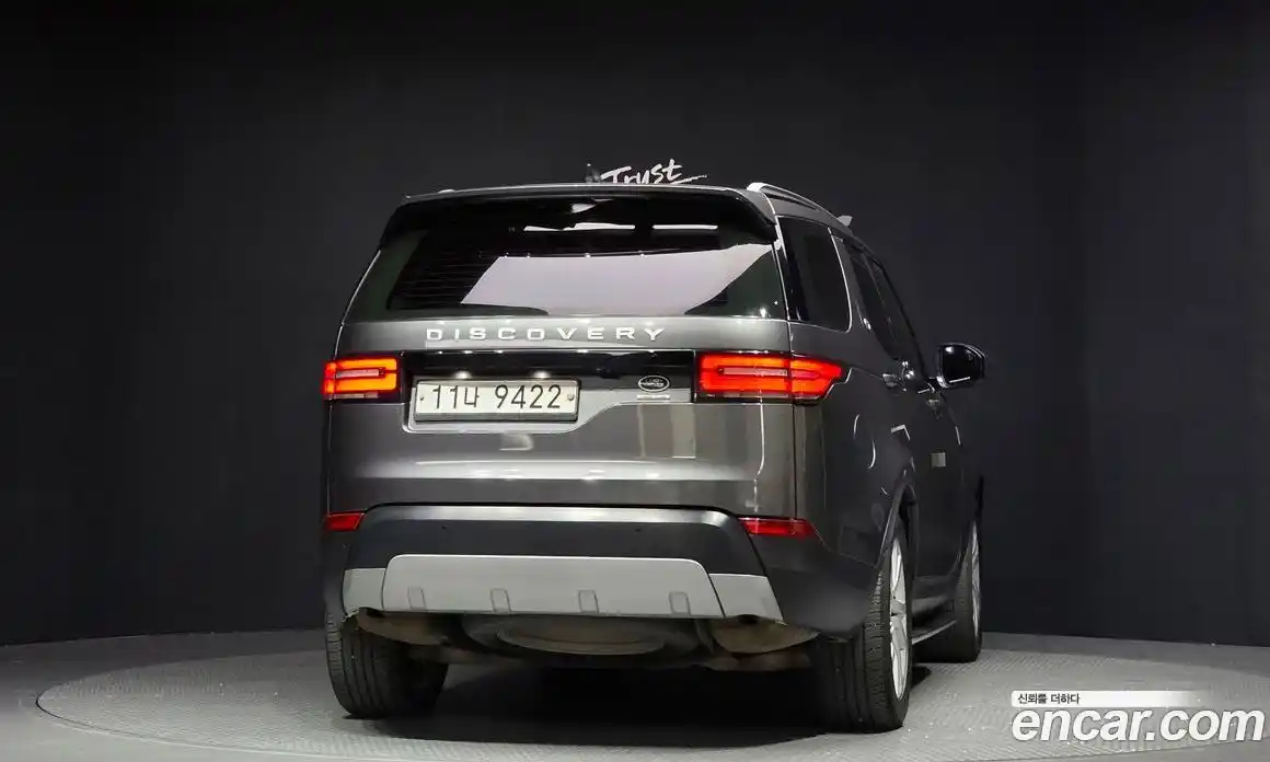 Land Rover Discovery 2018 3.0 гидро в Москве № 1349536, фото 4