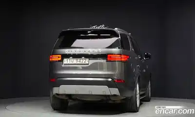 Land Rover Discovery 2018 3.0 гидро в Москве № 1349536, миниатюра 4