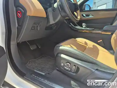 Land Rover Range-Rover Velar 2025 3.0 гидро в Москве № 1349567, миниатюра 11