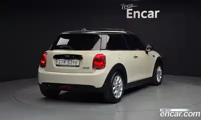Mini Cooper 2018 1.5 гидро в Москве № 1349667, миниатюра 2