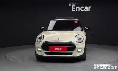 Mini Cooper 2018 1.5 гидро в Москве № 1349667, миниатюра 3
