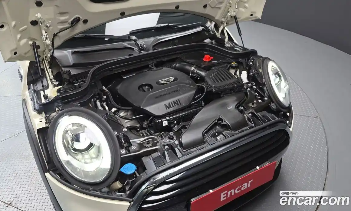 Mini Cooper 2018 1.5 гидро в Москве № 1349667, фото 6
