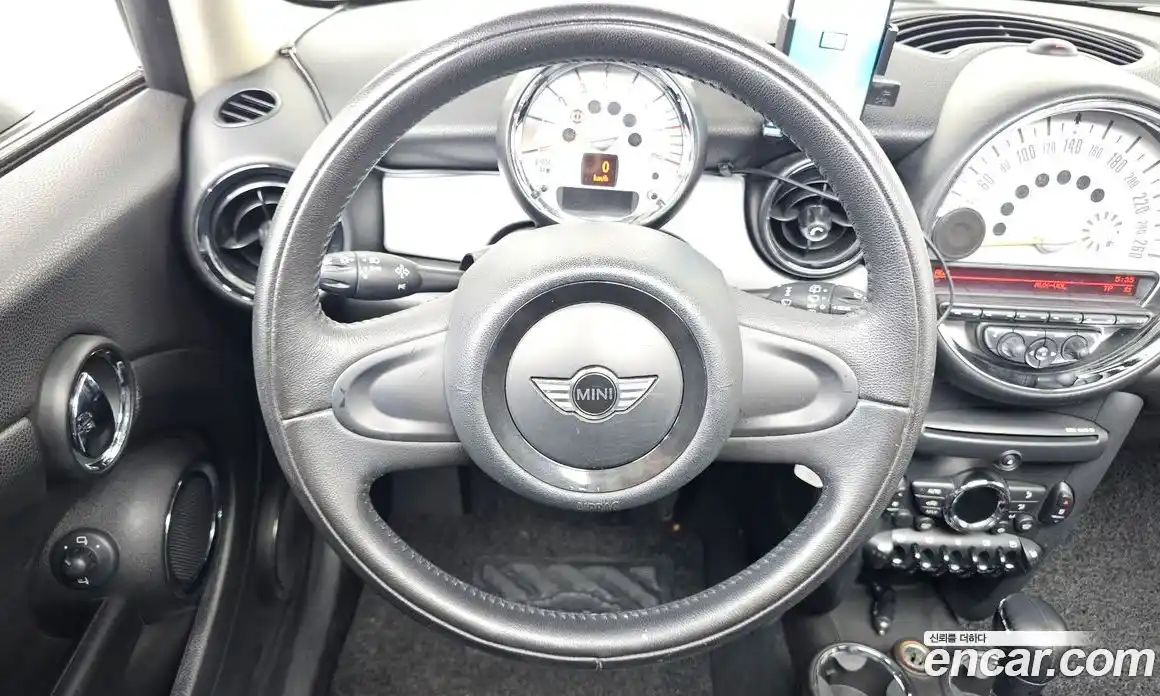 Mini Cooper 2011 1.6 гидро в Москве № 1349771, фото 12
