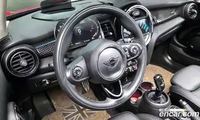 Mini Cooper 2020 2.0 гидро в Москве № 1349816, миниатюра 12
