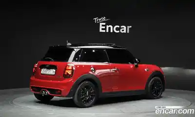 Mini Cooper 2020 2.0 гидро в Москве № 1349816, миниатюра 2