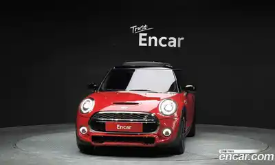 Mini Cooper 2020 2.0 гидро в Москве № 1349816, миниатюра 3