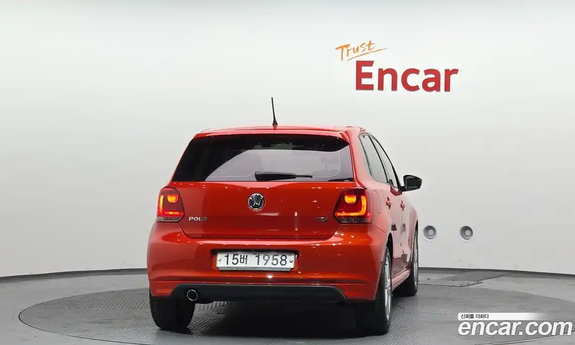 Volkswagen Polo 2014 1.6 гидро в Москве № 1350275, фото 4