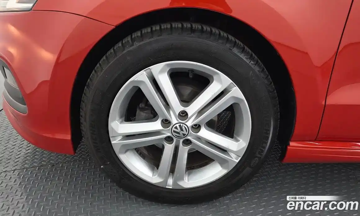 Volkswagen Polo 2014 1.6 гидро в Москве № 1350275, фото 5