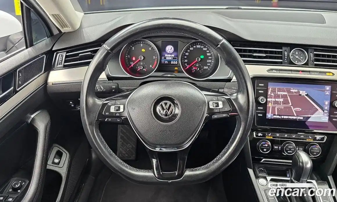Volkswagen Passat 2018 2.0 гидро в Москве № 1350330, фото 14