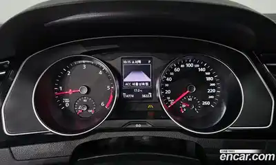 Volkswagen Passat 2018 2.0 гидро в Москве № 1350330, миниатюра 8