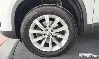 Volkswagen Tiguan 2015 2.0 гидро в Москве № 1350409, миниатюра 5