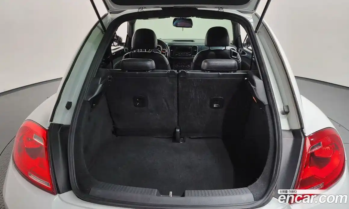 Volkswagen Beatle 2015 2.0 гидро в Москве № 1350425, фото 20