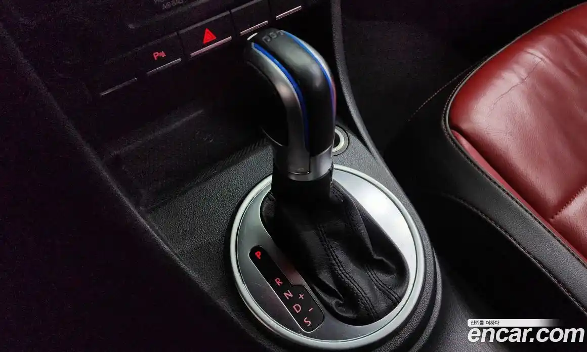 Volkswagen Beatle 2015 2.0 гидро в Москве № 1350425, фото 9