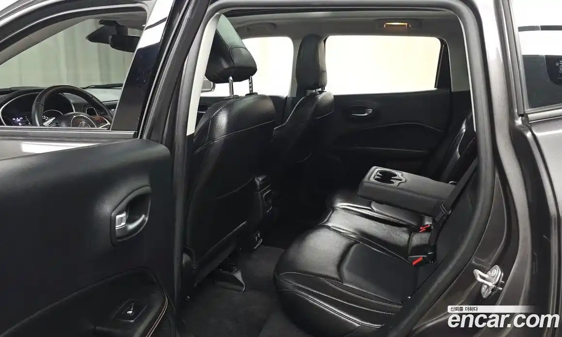 Jeep Compass 2018 2.4 гидро в Москве № 1350617, фото 11