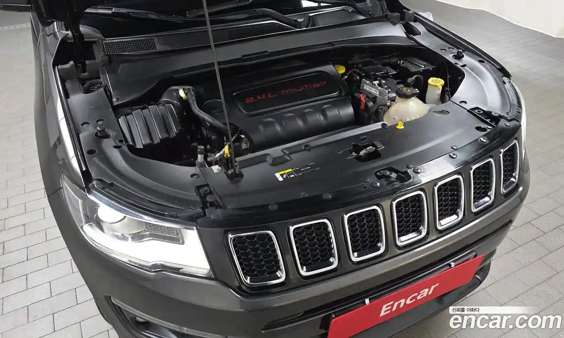 Jeep Compass 2018 2.4 гидро в Москве № 1350617, фото 6