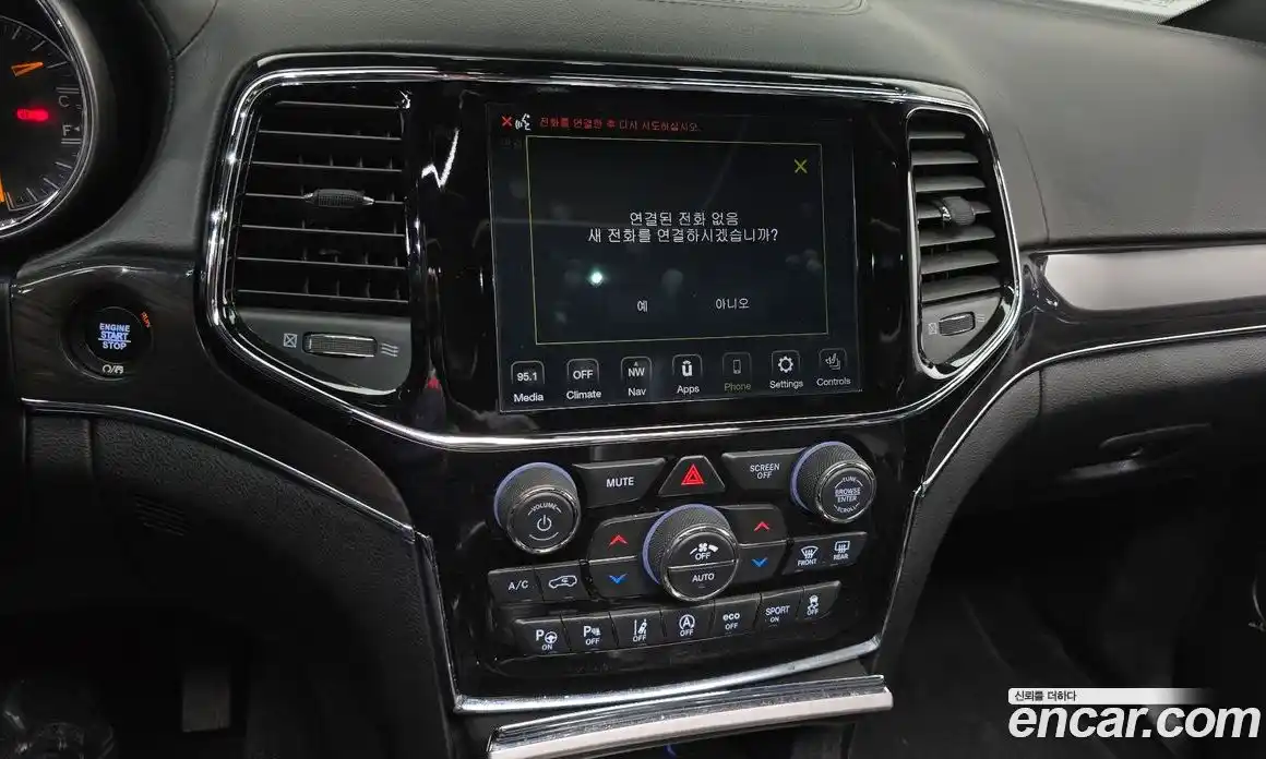 Jeep Cherokee 2019 3.6 гидро в Москве № 1350661, фото 17