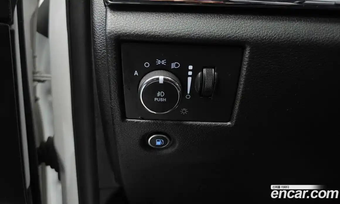 Jeep Cherokee 2019 3.6 гидро в Москве № 1350661, фото 18