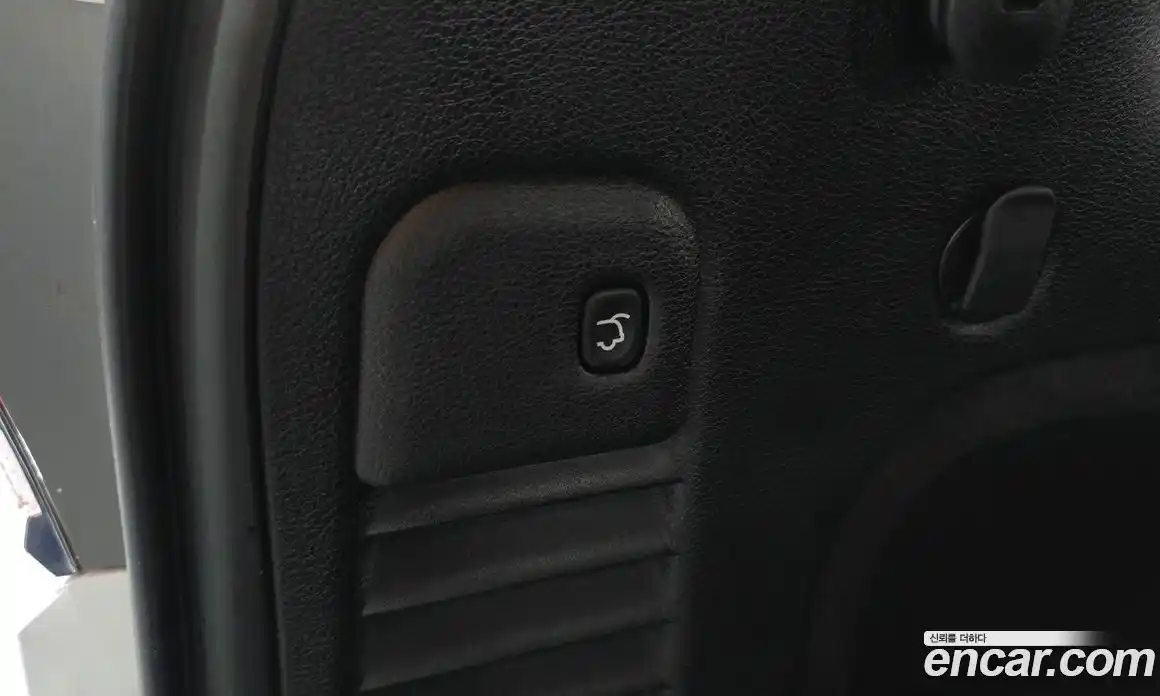 Jeep Cherokee 2019 3.6 гидро в Москве № 1350661, фото 20