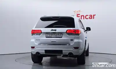 Jeep Cherokee 2019 3.6 гидро в Москве № 1350661, миниатюра 4
