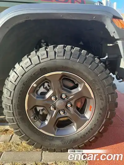 Jeep Gladiator 2021 3.6 гидро в Москве № 1350708, миниатюра 7