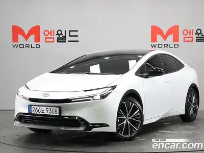 Toyota Prius, 2025