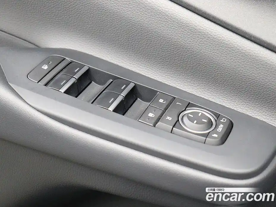 Toyota Prius 2025 2.0 гидро в Москве № 1350739, фото 14